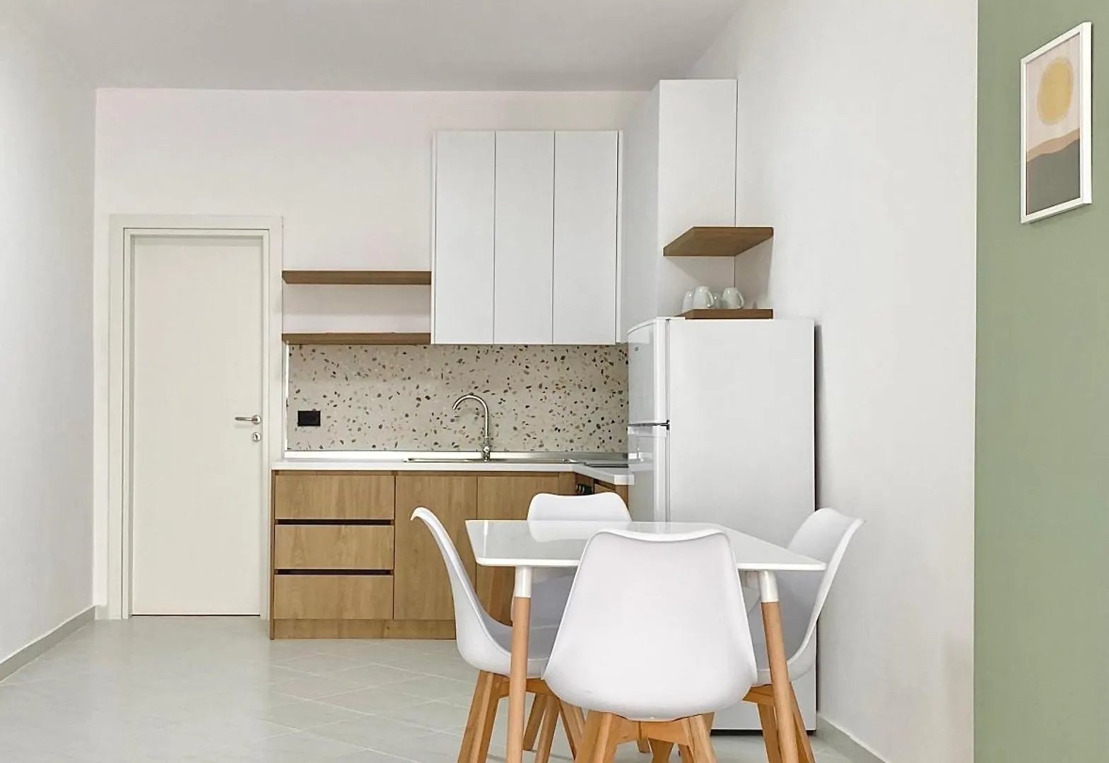 Lulu Suites- Lime Golem  0*, Golem (Tirana)