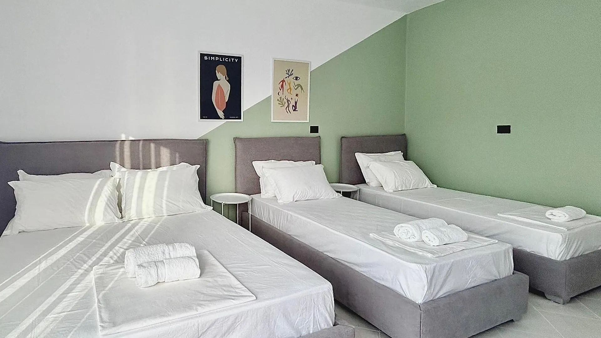 Lulu Suites- Lime Golem  Apartment Golem (Tirana)